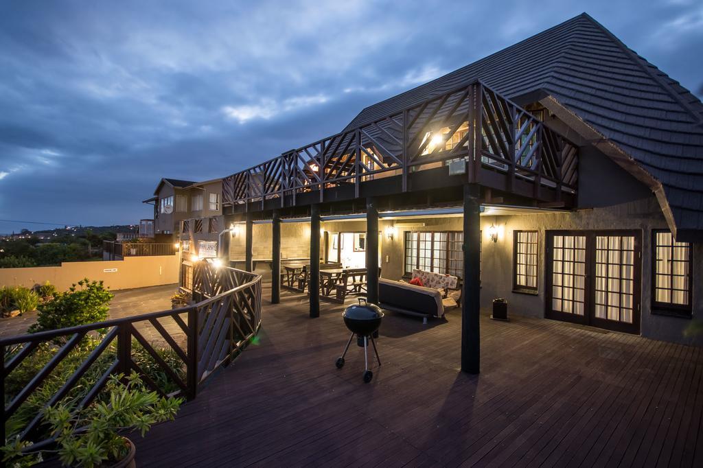 Khaya La Manzi Guest Lodge Hibberdene Exterior photo