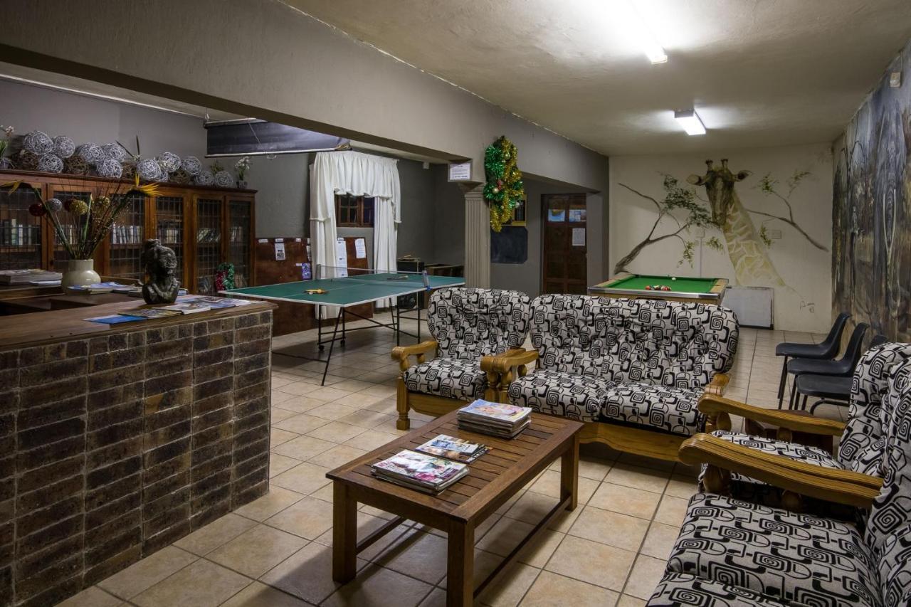 Khaya La Manzi Guest Lodge Hibberdene Exterior photo